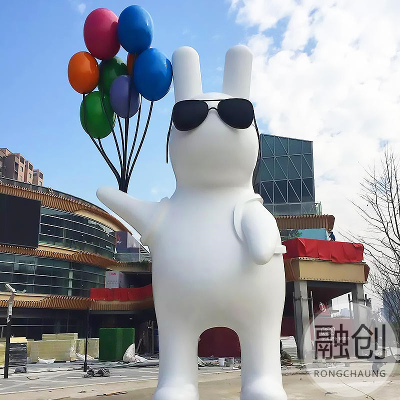 大型铁艺喷漆不锈钢异形雕塑户外校园广场城市地标性摆件装饰摆放